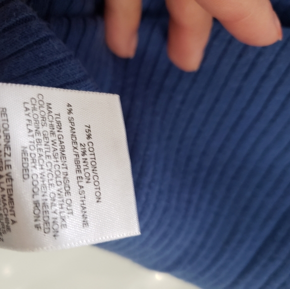 Express Blue Top - Picture 8 of 8